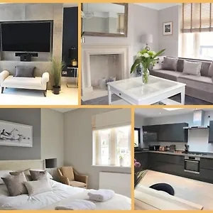  Holiday home ※ Lovely House- With Parking ※ United Kingdom